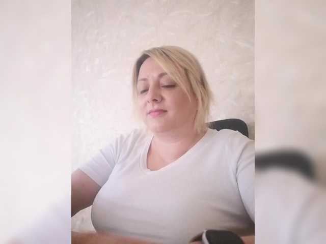 Sexymissex live cam on BongaCams