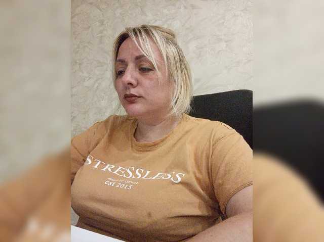Sexymissex live cam on BongaCams