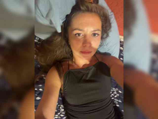 HelgaLeo webcam