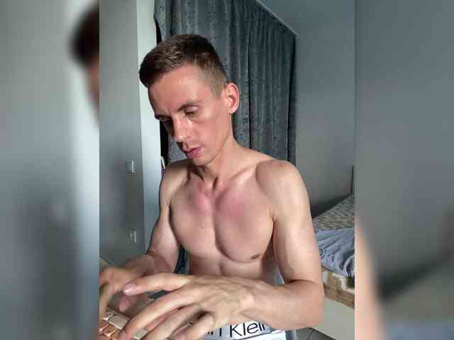 Kevin779977 Sex Cam Show