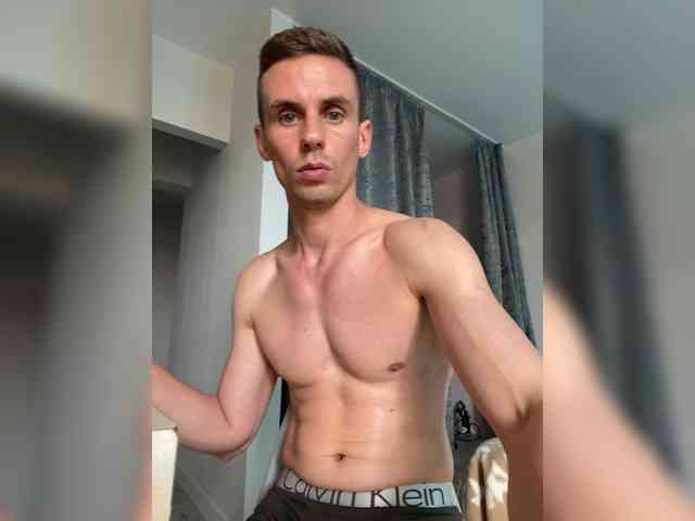 Kevin779977 Sex Cam Show