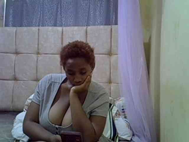 brownebony- webcam