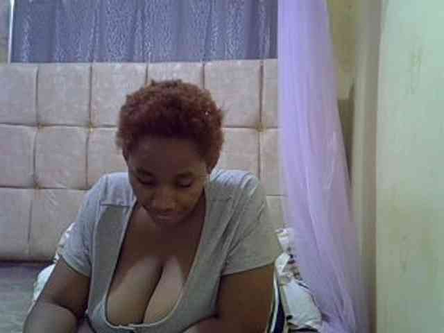 brownebony- webcam