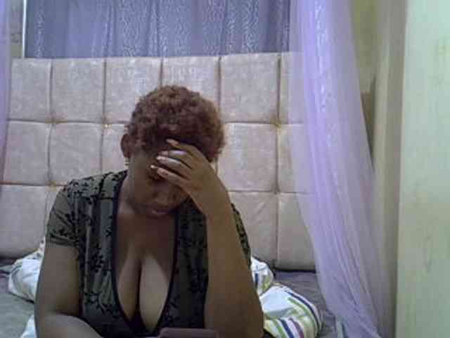 brownebony- webcam