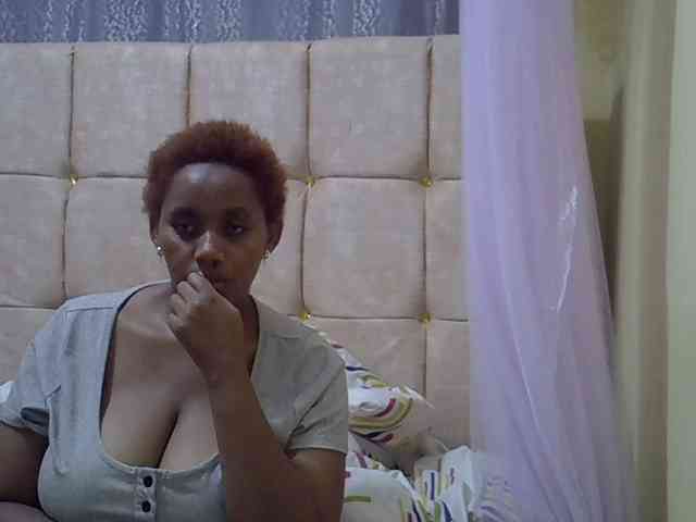 brownebony- webcam
