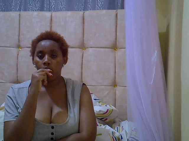 brownebony- webcam