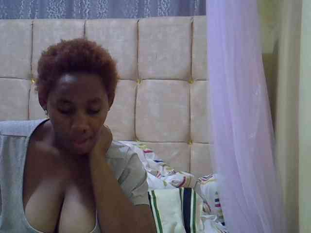 brownebony- webcam