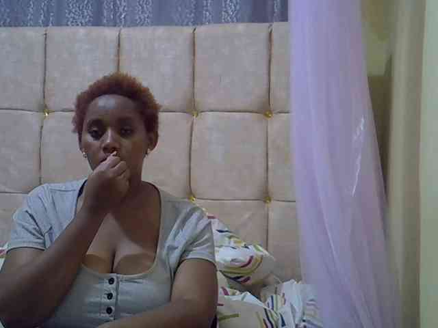 brownebony- webcam
