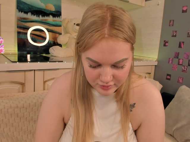 DonnaSmith's BongaCams show and profile