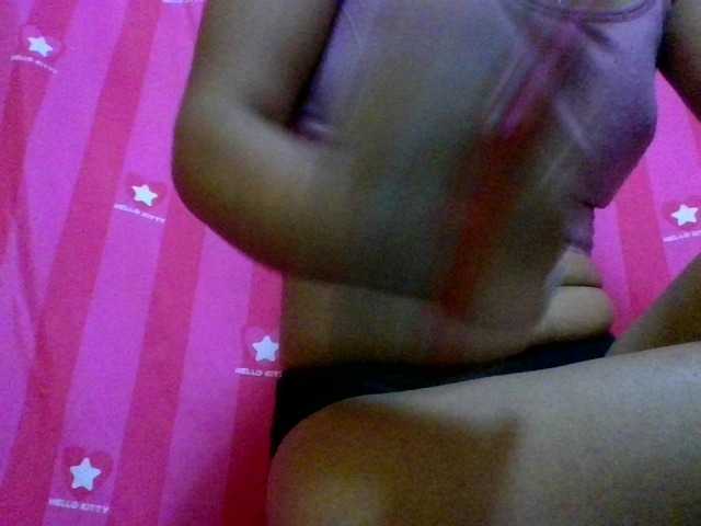 AngelHotxx live webcam show