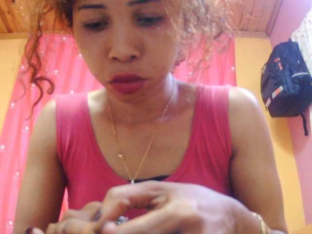 AngelHotxx live cam on BongaCams