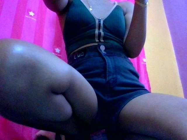 AngelHotxx live cam on BongaCams