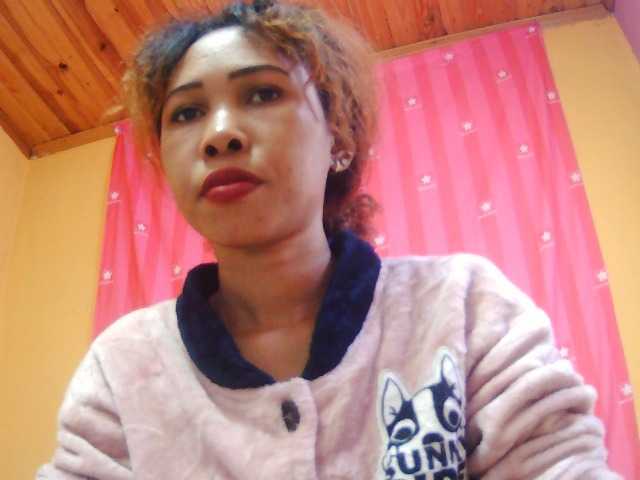 AngelHotxx live cam on BongaCams