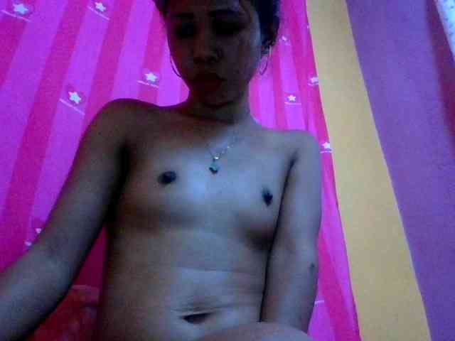 AngelHotxx webcam