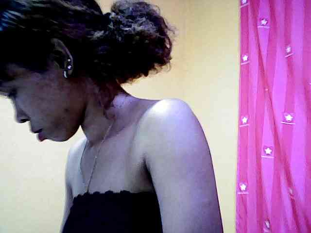 AngelHotxx webcam