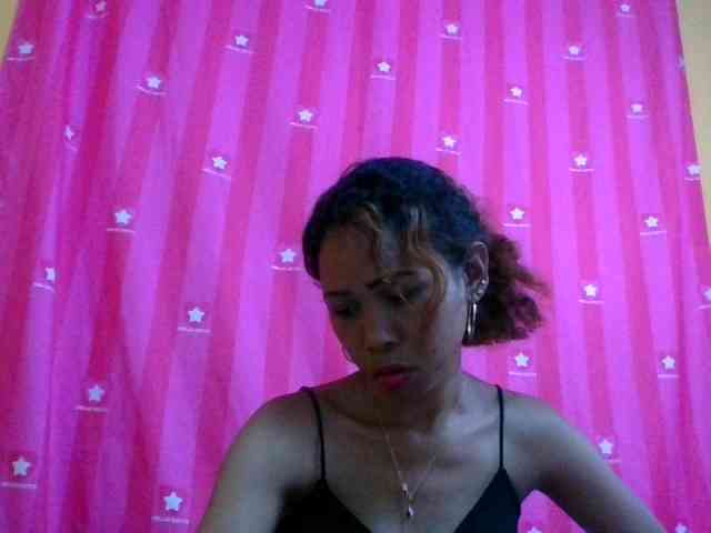 AngelHotxx webcam