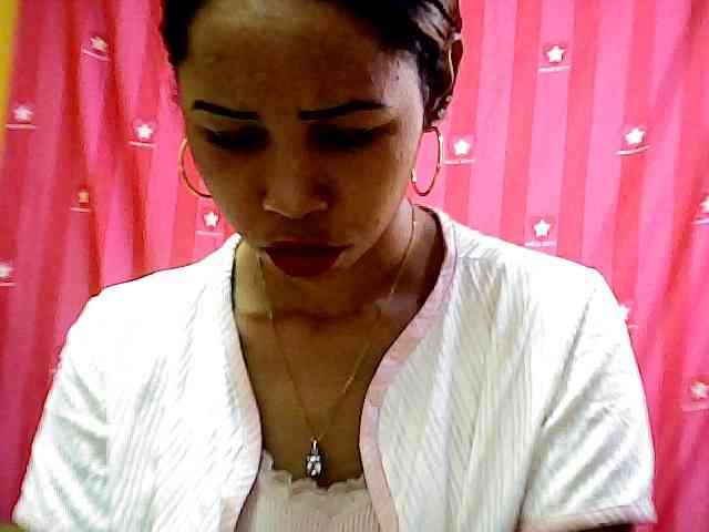 AngelHotxx webcam