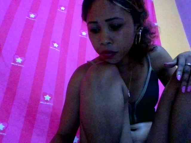 AngelHotxx webcam