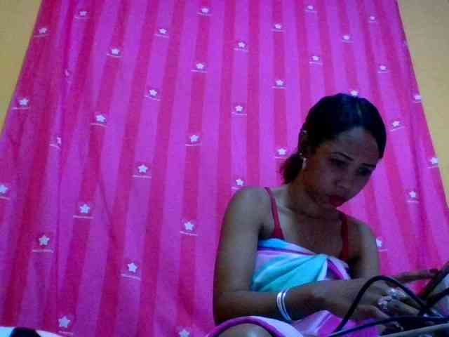 AngelHotxx webcam