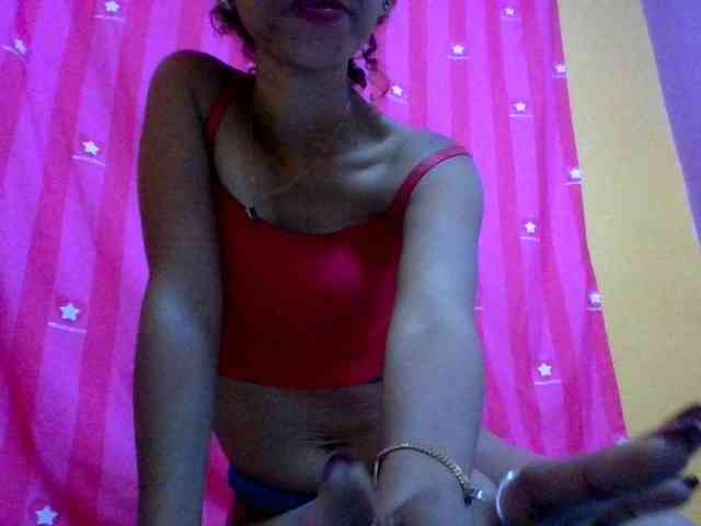 AngelHotxx webcam