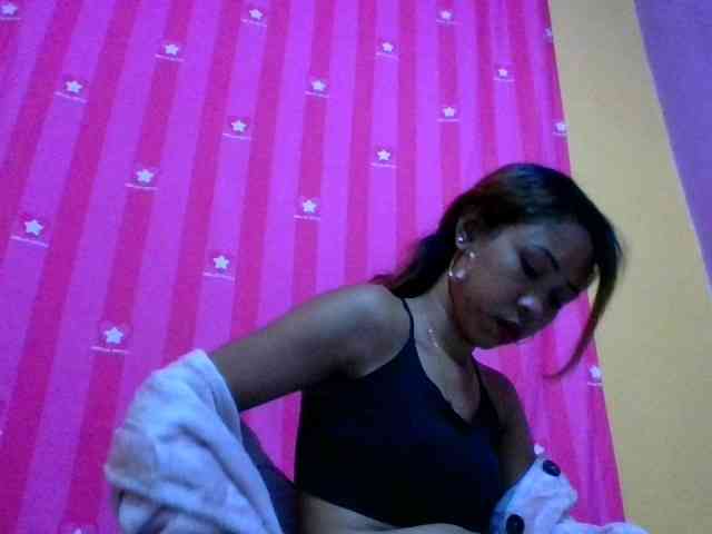 AngelHotxx webcam