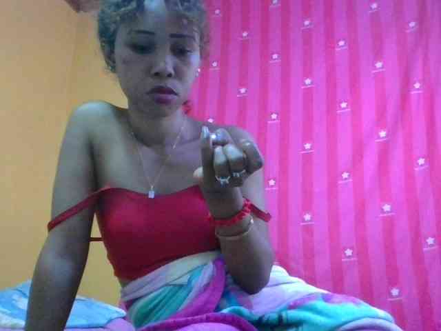AngelHotxx webcam