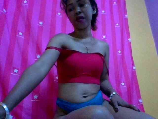 Modèle: AngelHotxx