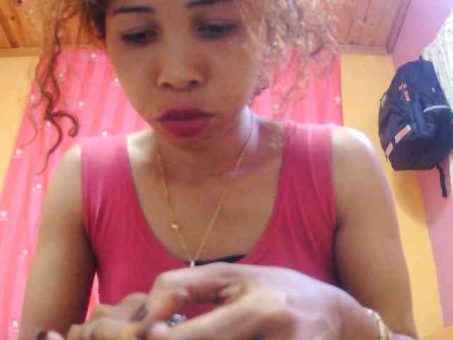 AngelHotxx webcam