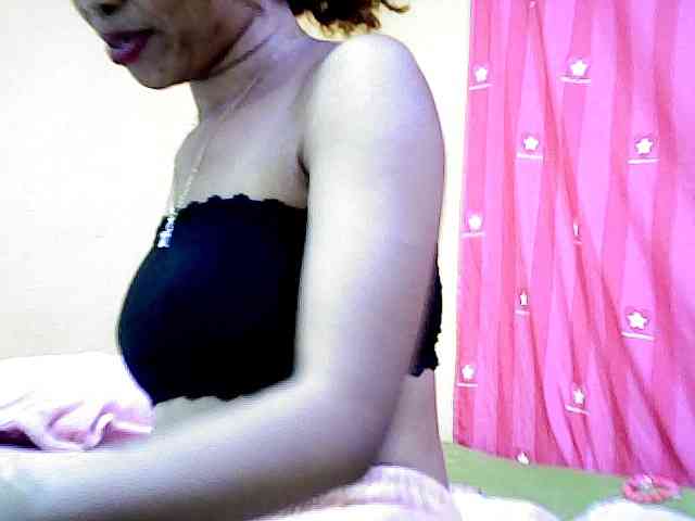 AngelHotxx webcam