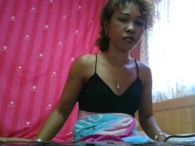 AngelHotxx webcam