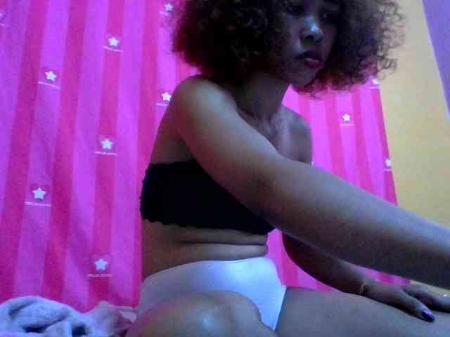 AngelHotxx webcam