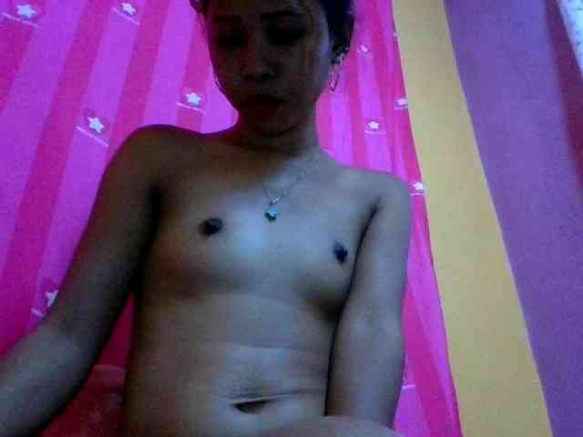 AngelHotxx webcam