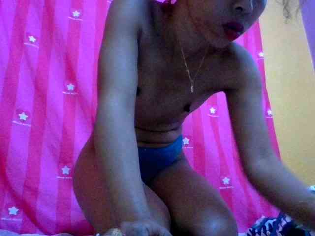 AngelHotxx webcam