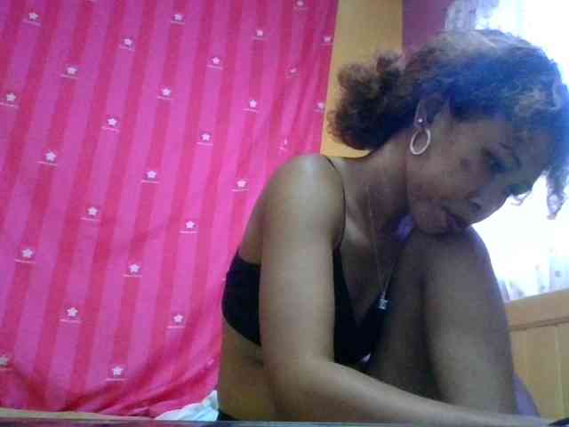 AngelHotxx webcam