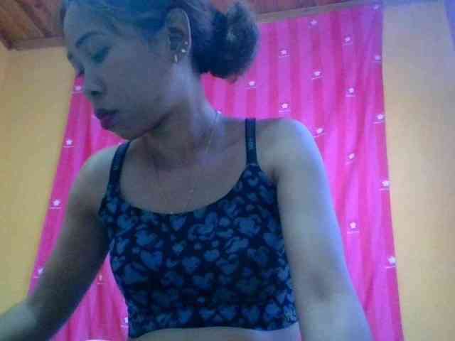 AngelHotxx webcam