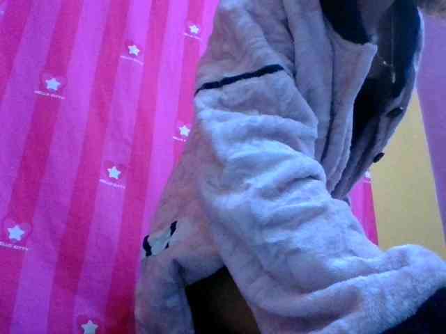 AngelHotxx webcam