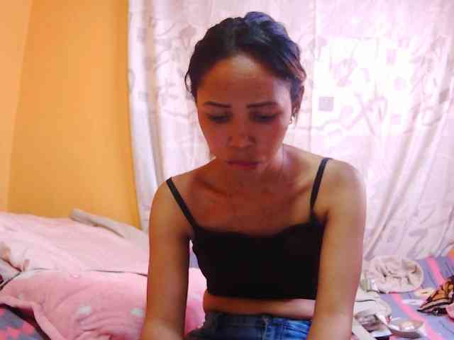AngelHotxx webcam