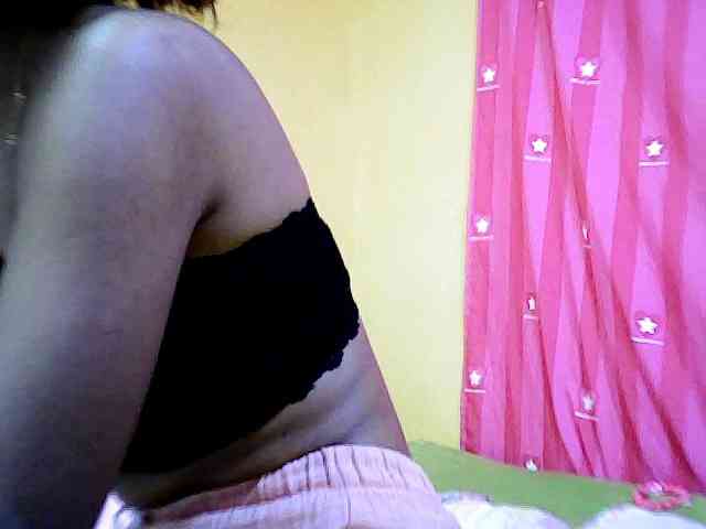 AngelHotxx webcam