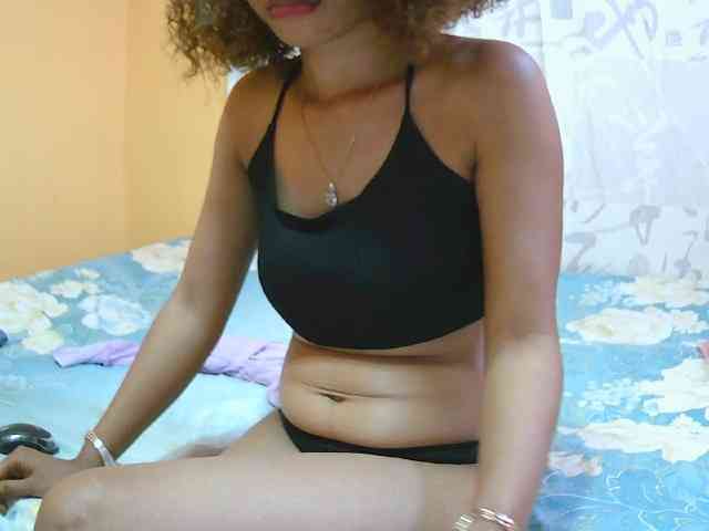 AngelHotxx Live Webcam on BongaCams