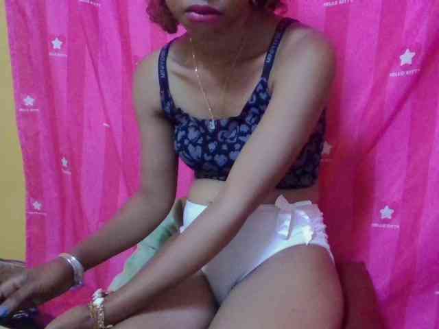 AngelHotxx webcam