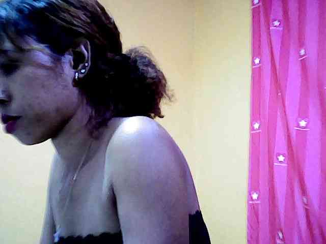 AngelHotxx webcam