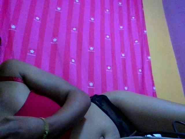 AngelHotxx webcam