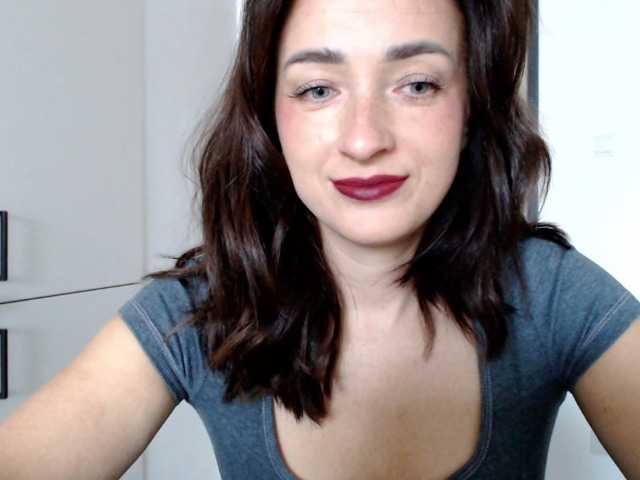 LorennePlay live cam on BongaCams