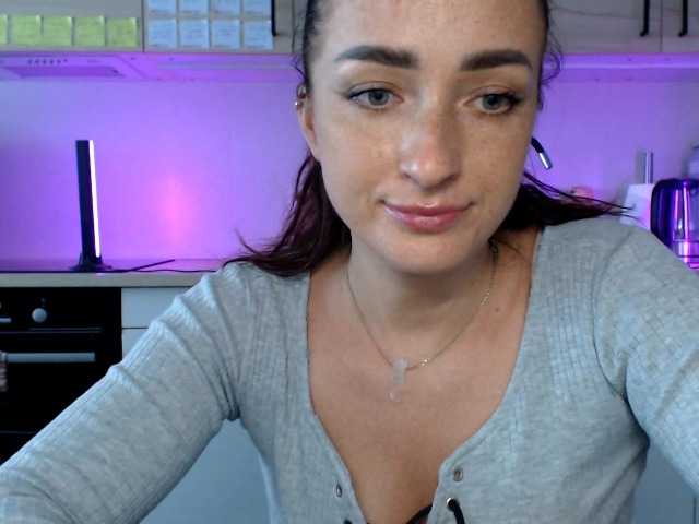 LorennePlay live webcam show