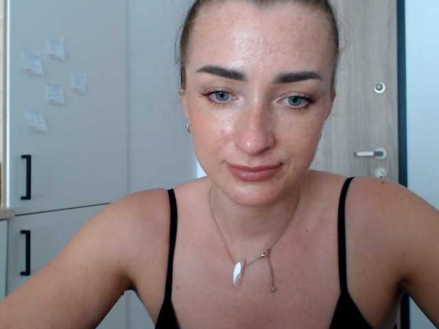 LorennePlay live cam on BongaCams