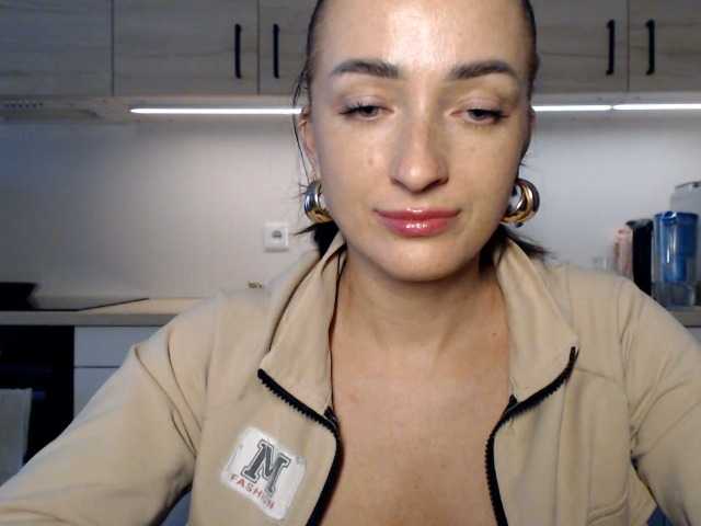 LorennePlay live cam on BongaCams