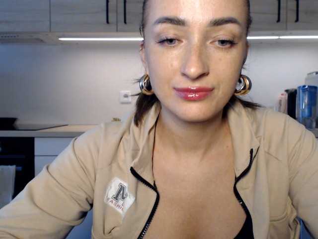 LorennePlay live cam on BongaCams