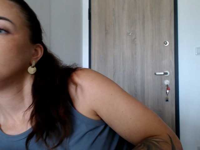 LorennePlay live cam on BongaCams