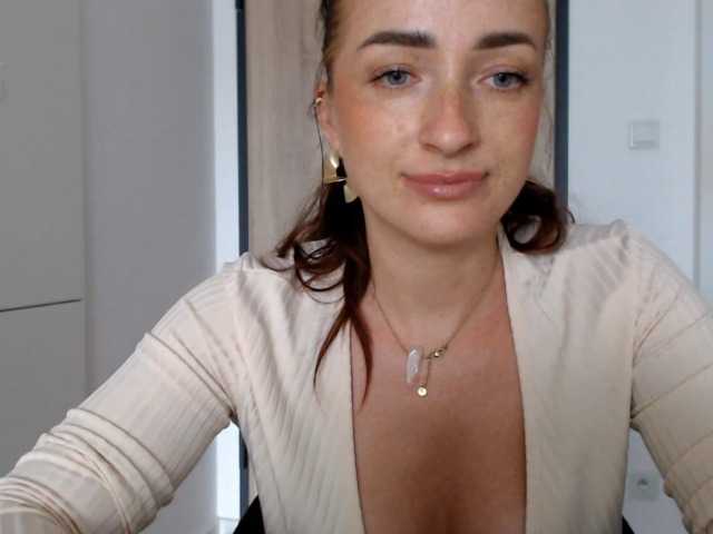 LorennePlay live cam on BongaCams