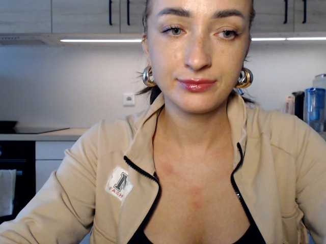 LorennePlay live cam on BongaCams